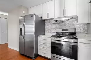 40-22 College Point Blvd, Flushing, NY 11354 - Photo 11