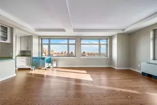 40-22 College Point Blvd, Flushing, NY 11354 - Photo 5