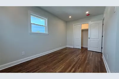 211 4th Avenue, West Babylon, NY 11704 - Photo 11