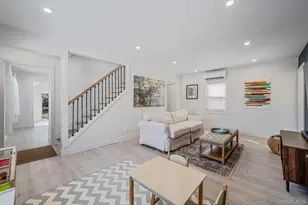 1972 Russell St, North Bellmore, NY 11710 - Photo 9