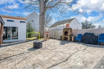 1972 Russell Street, North Bellmore, NY 11710 - Photo 35