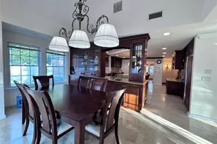 35 Moss Ln, Jericho, NY 11753 - Photo 13