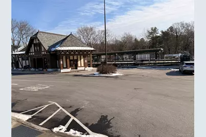 180 Pinewood Road #10, Hartsdale, NY 10530 - Photo 17