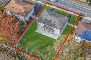 54 Evergreen St, West Babylon, NY 11704 - Photo 15