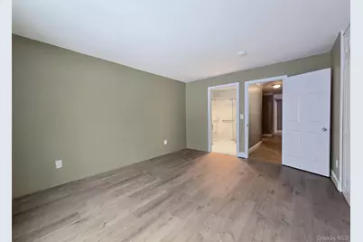 786 Hilltop Court, Coram, NY 11727 - Photo 13