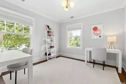 50 South Drive, Manhasset, NY 11030 - Photo 19