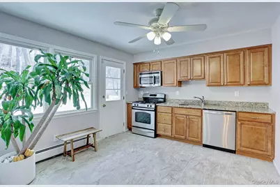 302 Old Haverstraw Road, Congers, NY 10920 - Photo 11