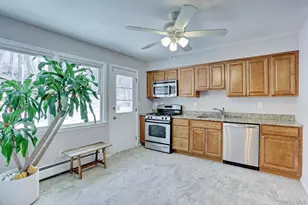 302 Old Haverstraw Rd, Congers, NY 10920 - Photo 11