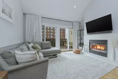 379 W Broadway #B, Long Beach, NY 11561 - Photo 5