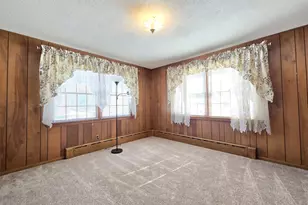 77 Jamaica Ave, Holtsville, NY 11742 - Photo 9