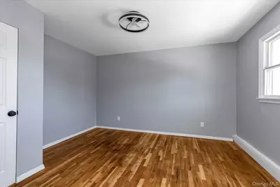 27 Marlo Lane #2nd Floor, Hauppauge, NY 11788 - Photo 11