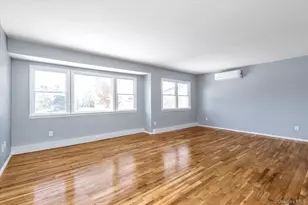 27 Marlo Ln, Hauppauge, NY 11788 - Photo 3