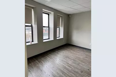 3843 E Tremont Avenue, Bronx, NY 10465 - Photo 3