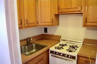 333 Bronx Rive Road #707, Yonkers, NY 10704 - Photo 11