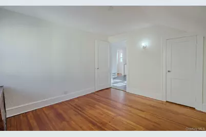 52 Irma Avenue, Port Washington, NY 11050 - Photo 9