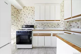 90-60 Union Tpke, Glendale, NY 11385 - Photo 11