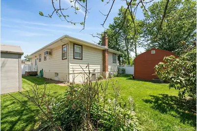 1028 Thomas Avenue, Baldwin, NY 11510 - Photo 19