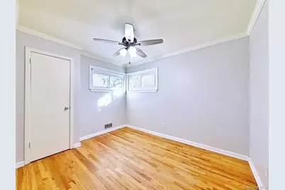 14 Willets Drive, Syosset, NY 11791 - Photo 5