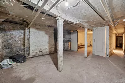 1434 Greene Avenue, Brooklyn, NY 11237 - Photo 25