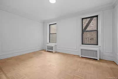 117 Seaman Avenue #4C, New York, NY 10034 - Photo 9