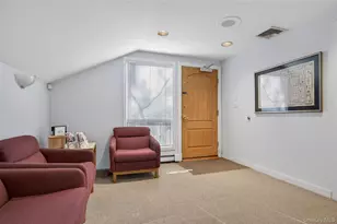 37 Shelter Ln, Roslyn Heights, NY 11577 - Photo 31