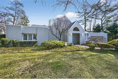 37 Shelter Lane, Roslyn Heights, NY 11577 - Photo 37