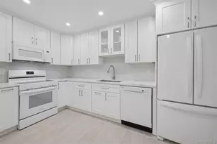 70 Pheasant Run, Roslyn, NY 11576 - Photo 29