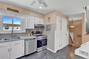 43 Westchester Ave, West Babylon, NY 11704 - Photo 11