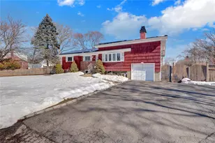 43 Westchester Ave, West Babylon, NY 11704 - Photo 3