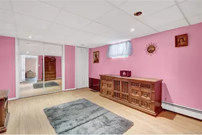 43 Westchester Avenue, West Babylon, NY 11704 - Photo 25