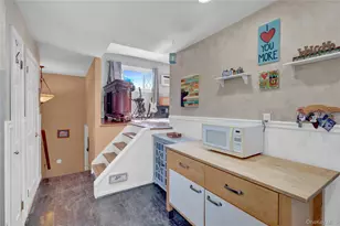 43 Westchester Ave, West Babylon, NY 11704 - Photo 13