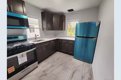 22126 134th Road, Springfield Gardens, NY 11413 - Photo 11