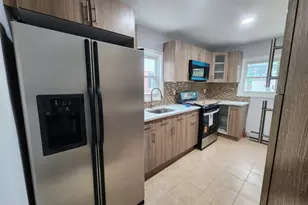 221-26 134th Rd, Springfield Gardens, NY 11413 - Photo 11