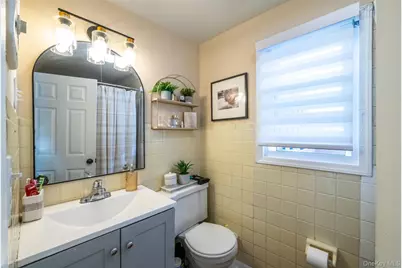 24 5th Avenue, New Rochelle, NY 10801 - Photo 19