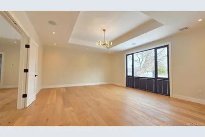 1715 Remson Avenue, Merrick, NY 11566 - Photo 11