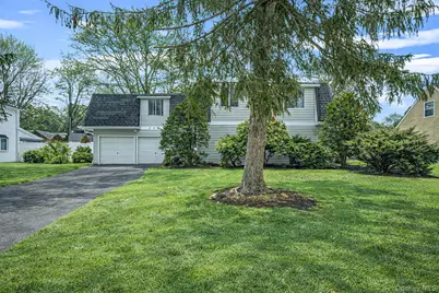 22 Meyer Lane, Medford, NY 11763 - Photo 3