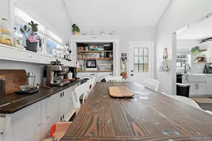 418 Old Farmingdale Rd, West Babylon, NY 11704 - Photo 11