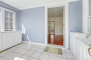 49 Malden Ave, Lynbrook, NY 11563 - Photo 3