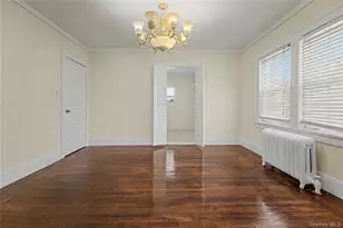 49 Malden Ave, Lynbrook, NY 11563 - Photo 7