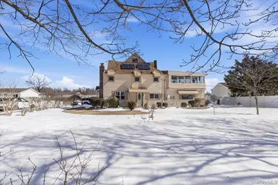 12 Stone Boulevard, Massapequa, NY 11758 - Photo 5