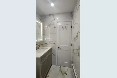 46 W Clearwater Road, Lindenhurst, NY 11757 - Photo 17