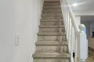 46 W Clearwater Rd, Lindenhurst, NY 11757 - Photo 25