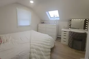 46 W Clearwater Rd, Lindenhurst, NY 11757 - Photo 19