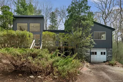 5 Cattalo Circle, East Hampton, NY 11937 - Photo 1