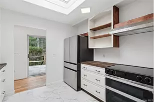 5 Cattalo Cir, East Hampton, NY 11937 - Photo 5