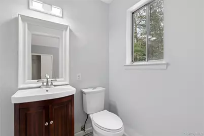 5 Cattalo Circle, East Hampton, NY 11937 - Photo 15