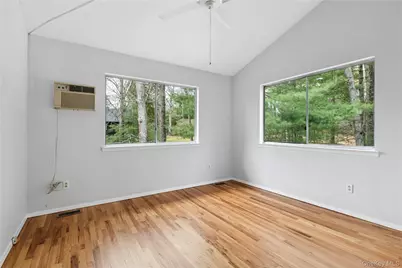 5 Cattalo Circle, East Hampton, NY 11937 - Photo 7