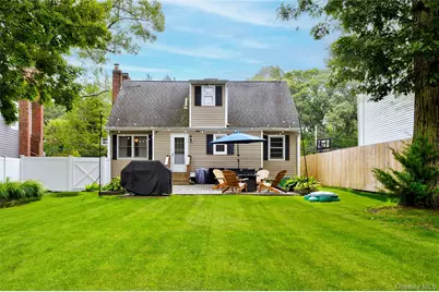 31 Circle Drive, East Northport, NY 11731 - Photo 25