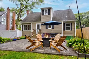 31 Circle Dr, East Northport, NY 11731 - Photo 23