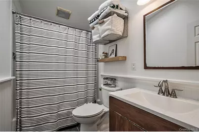 31 Circle Drive, East Northport, NY 11731 - Photo 21